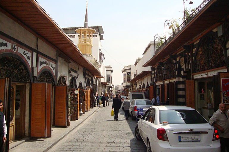 الشارع المستقيم