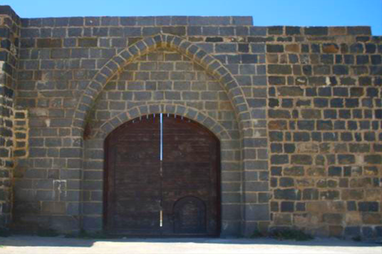 خان أرنبة الأثري