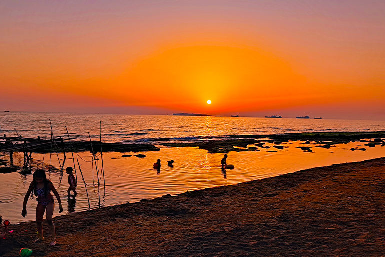 شاطئ الأحلام