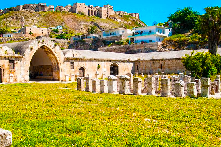 قلعة المضيق