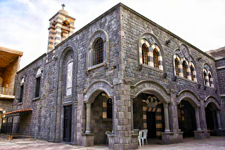 كنيسة أم الزنار (كنيسة الثريا المقدسة)